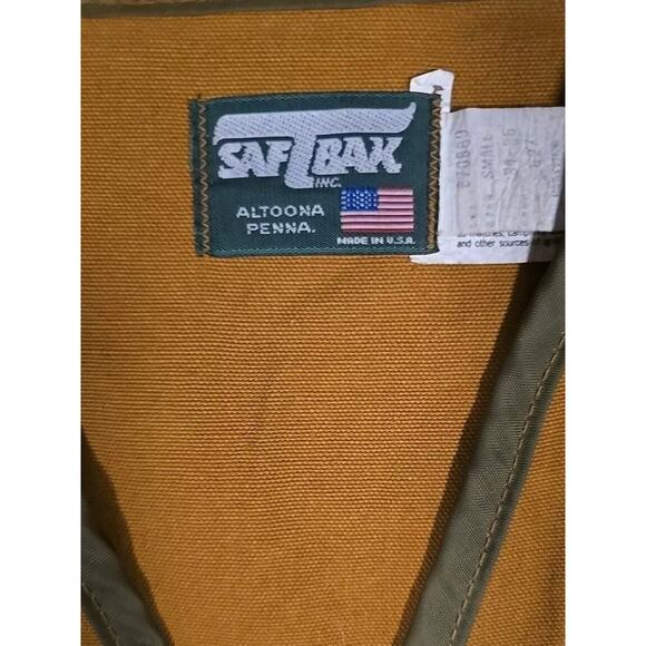 Vintage SAFTBAK Men's Small Hunting Vest Back Pouch Padded Shoulder Made In USA - Picture 3 of 6